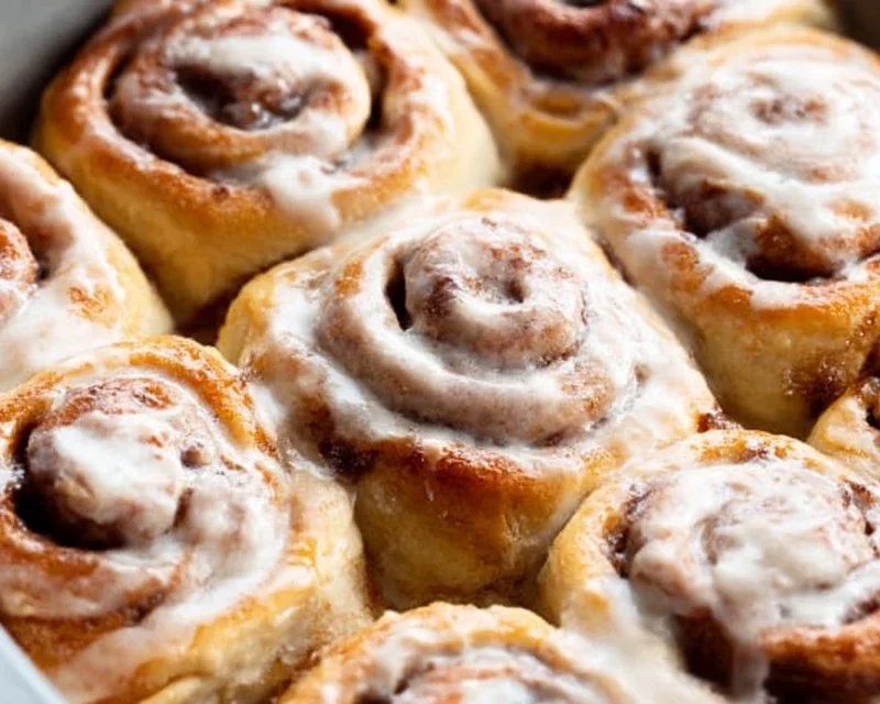 BEST Homemade Cinnamon Rolls